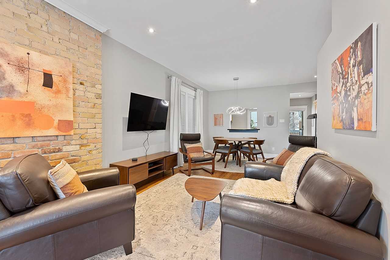 39 Lee Ave Main Fl #1 - Photo 3 of 35