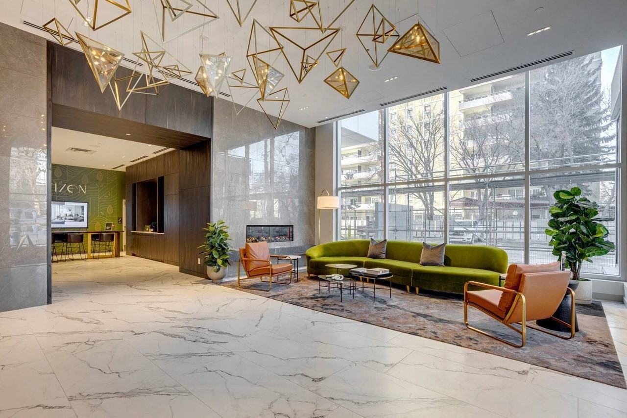 Citizen on Jasper - Photo 4 of 50