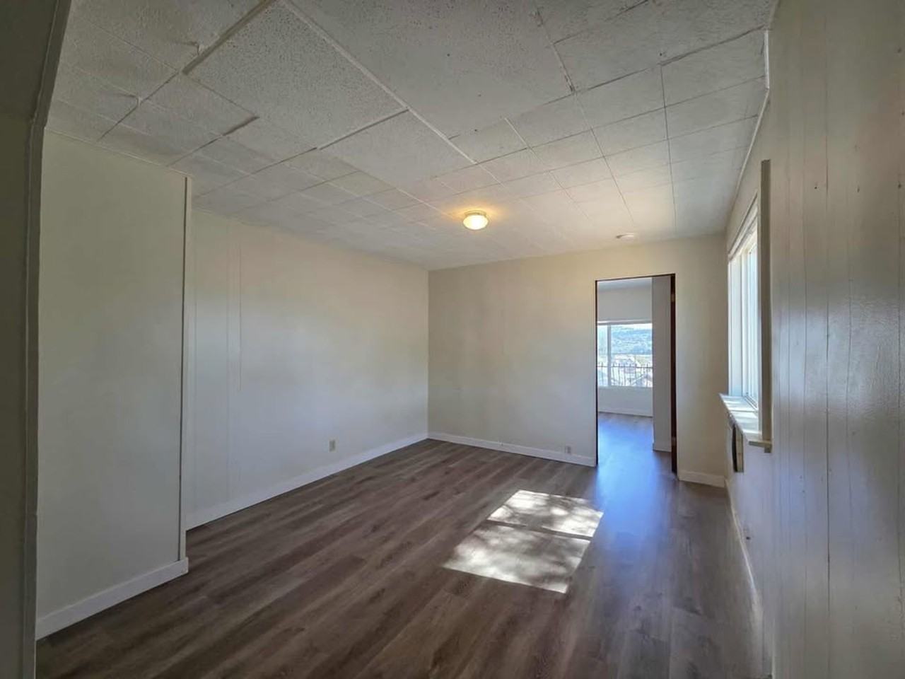 330 Roosevelt St. - Photo 6 of 50