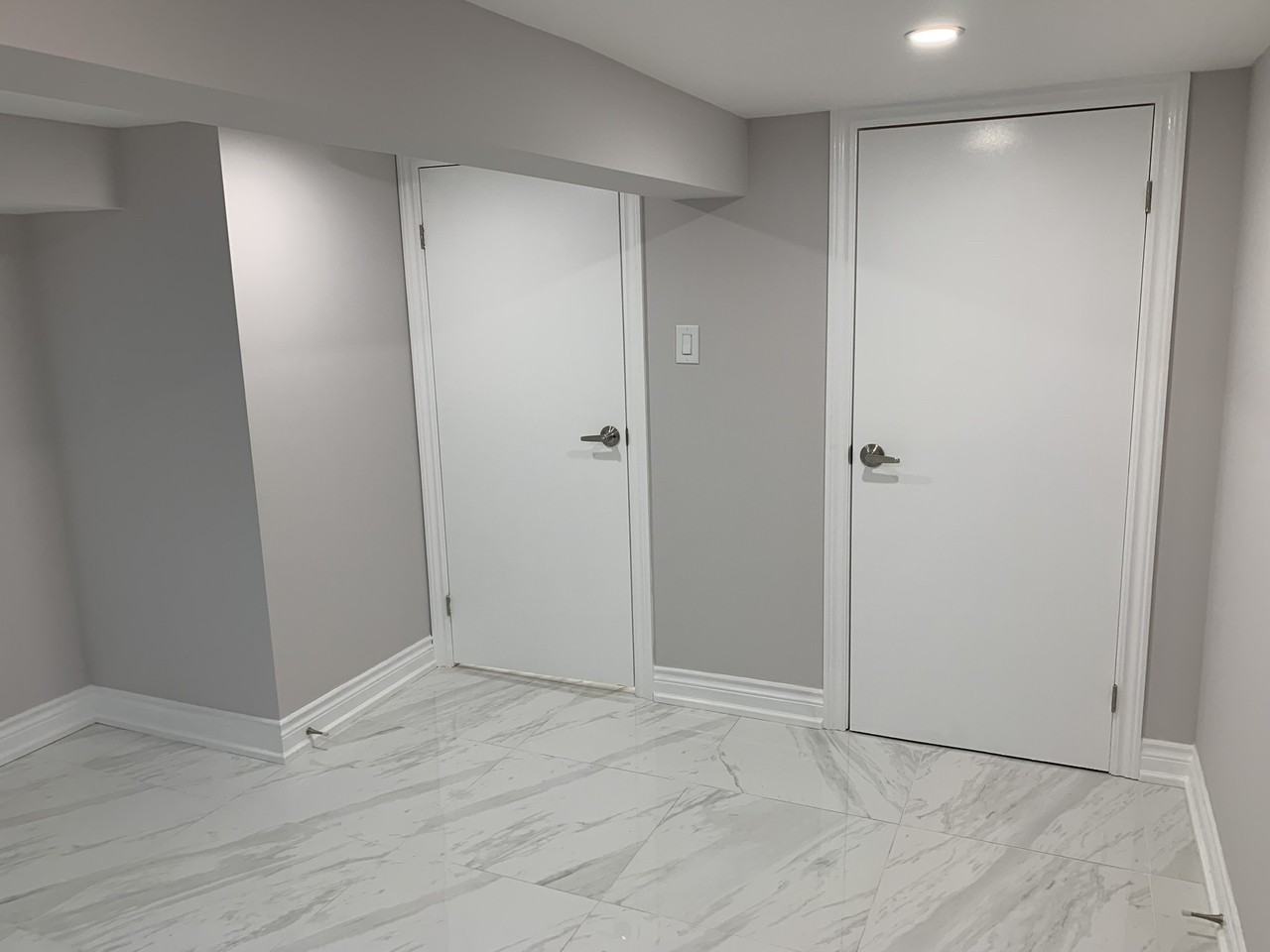 57 Brunswick Ave - Photo 4 of 11