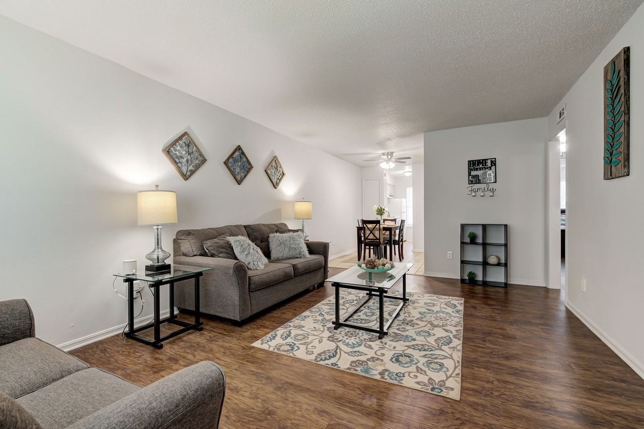 The Shelton Apartments - Photo 2 of 31