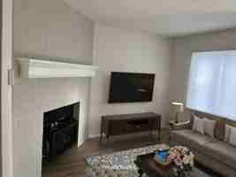 featured image of 326 Baker St