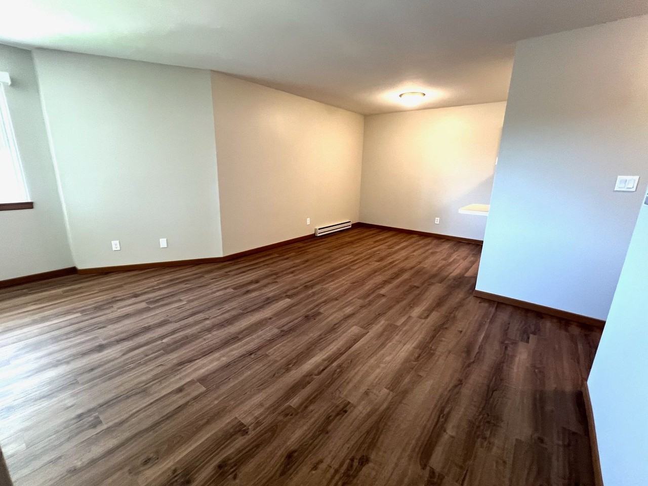 Honeysuckle Apartments - Photo 5 of 9