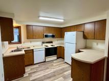 180 W Hill Rd - Photo 1 of 1