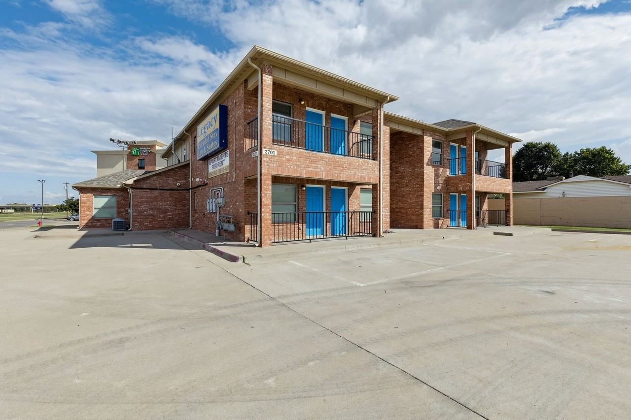 Legacy Apartments - Photo 4 of 50