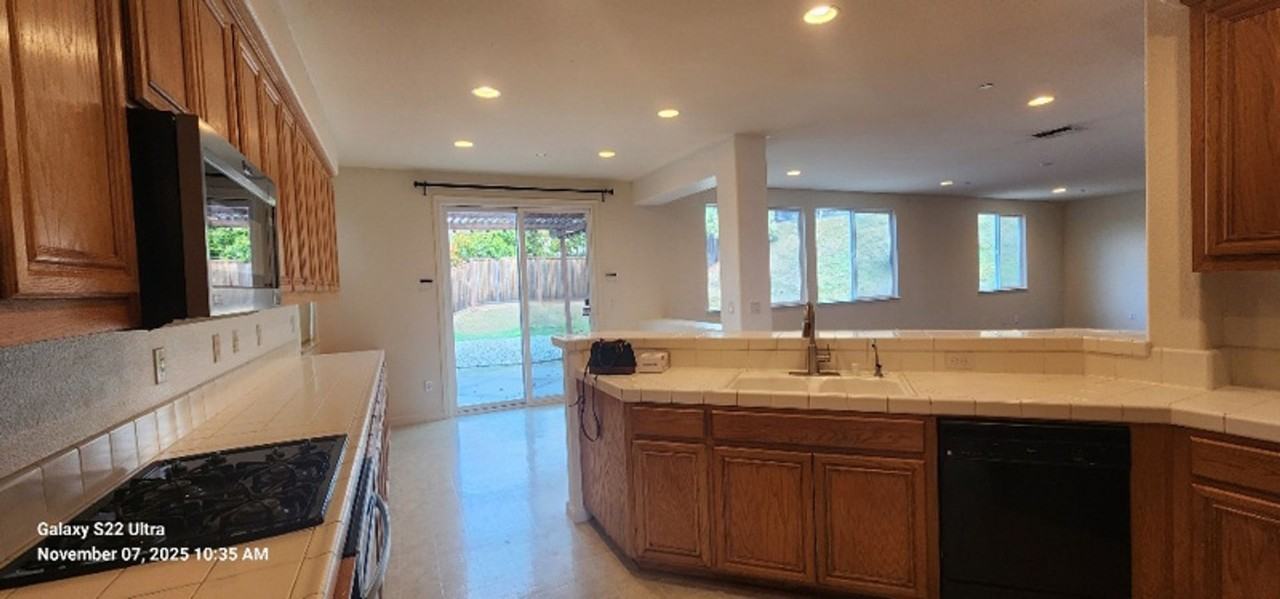11 Palestrina Ct - Photo 3 of 30