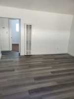 featured image of 111 N East St