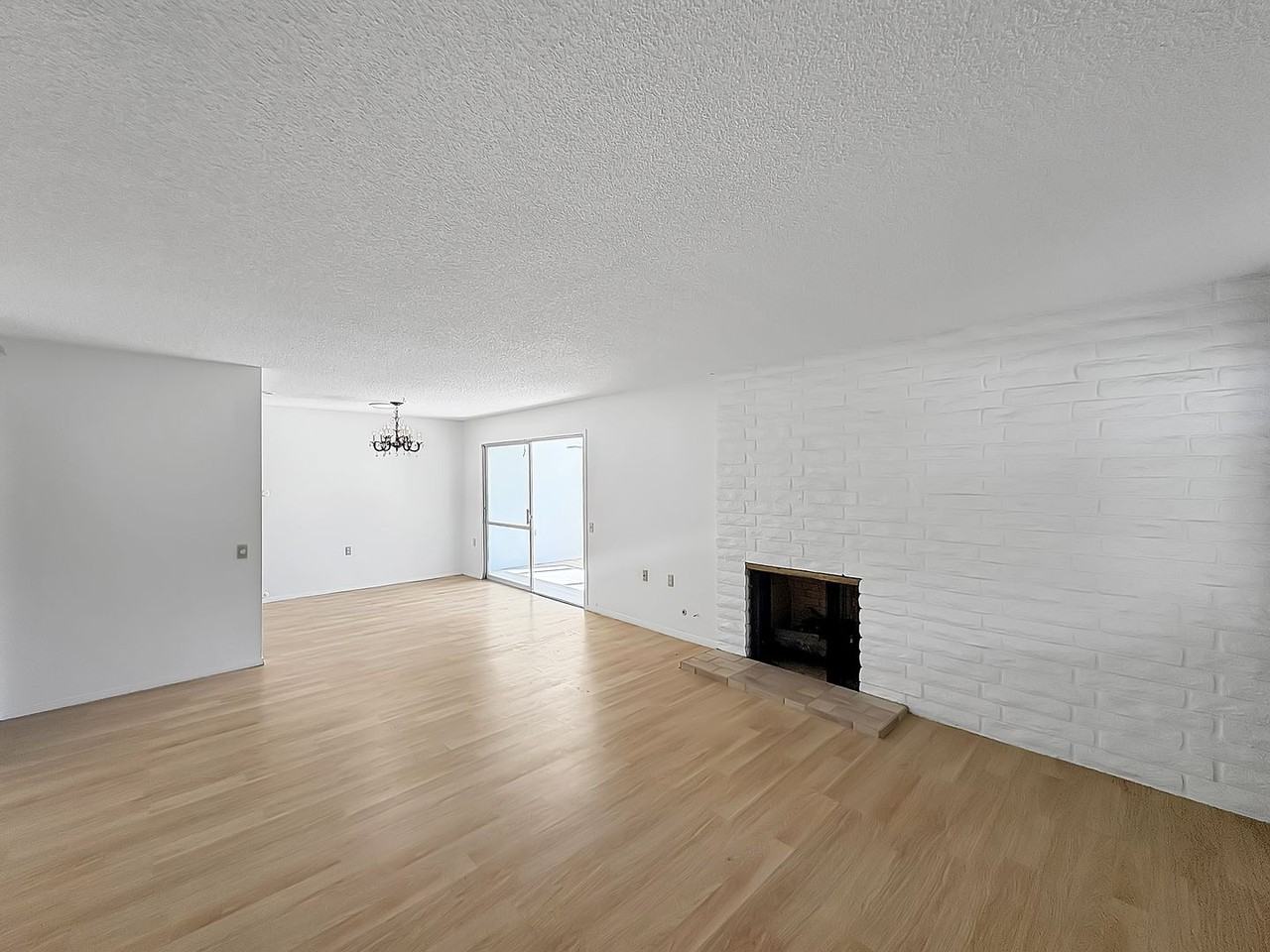 16737 Meandro Drive - Photo 5 of 23