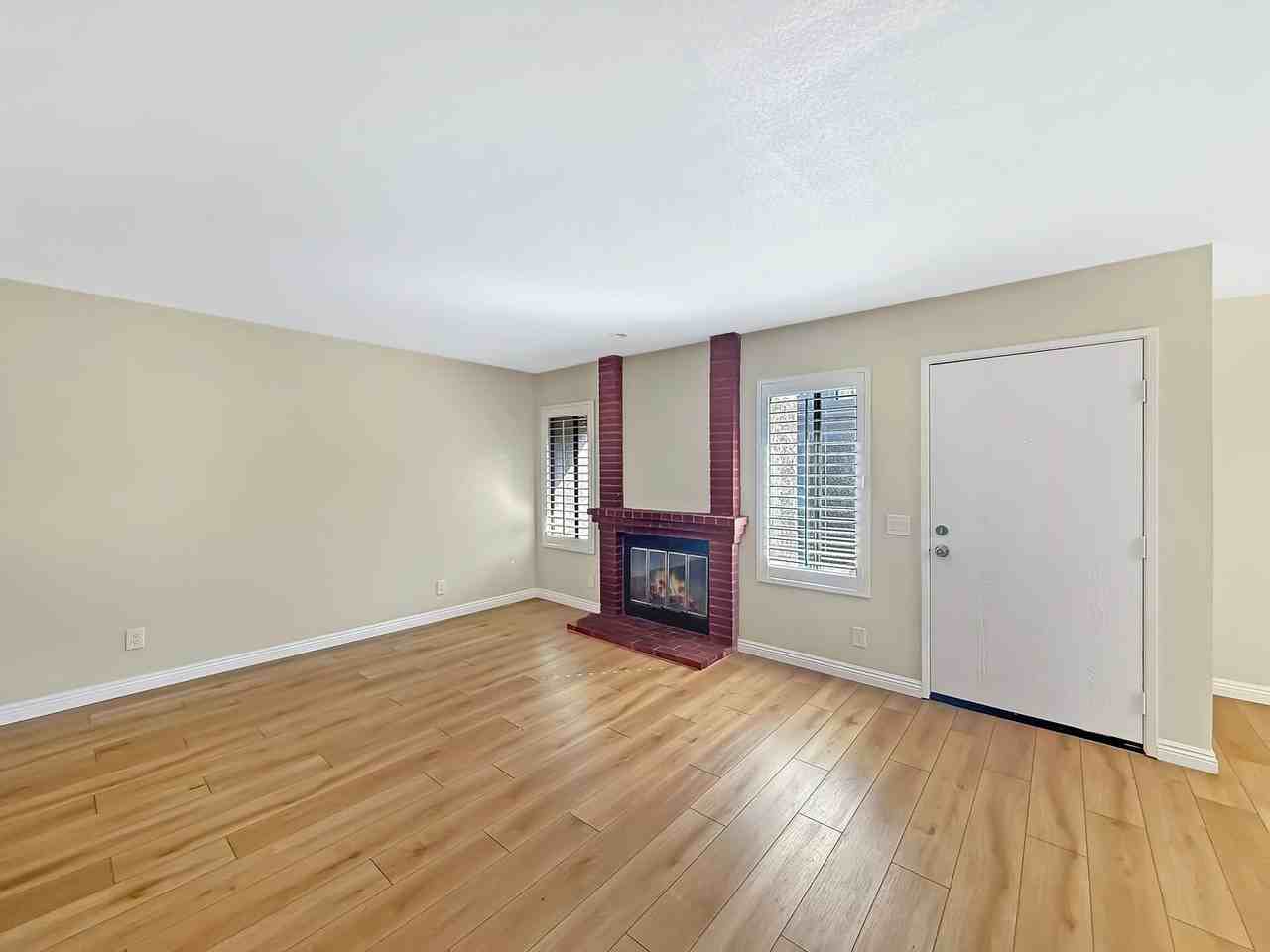 6033 Estelle St #16 - Photo 6 of 16