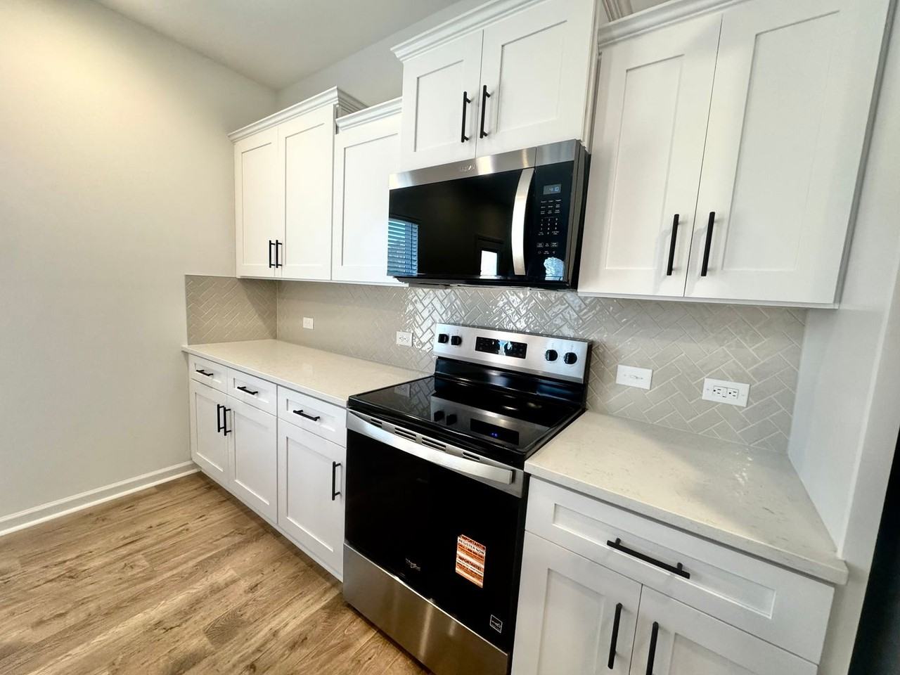 151 Cougar Ln - Photo 2 of 19