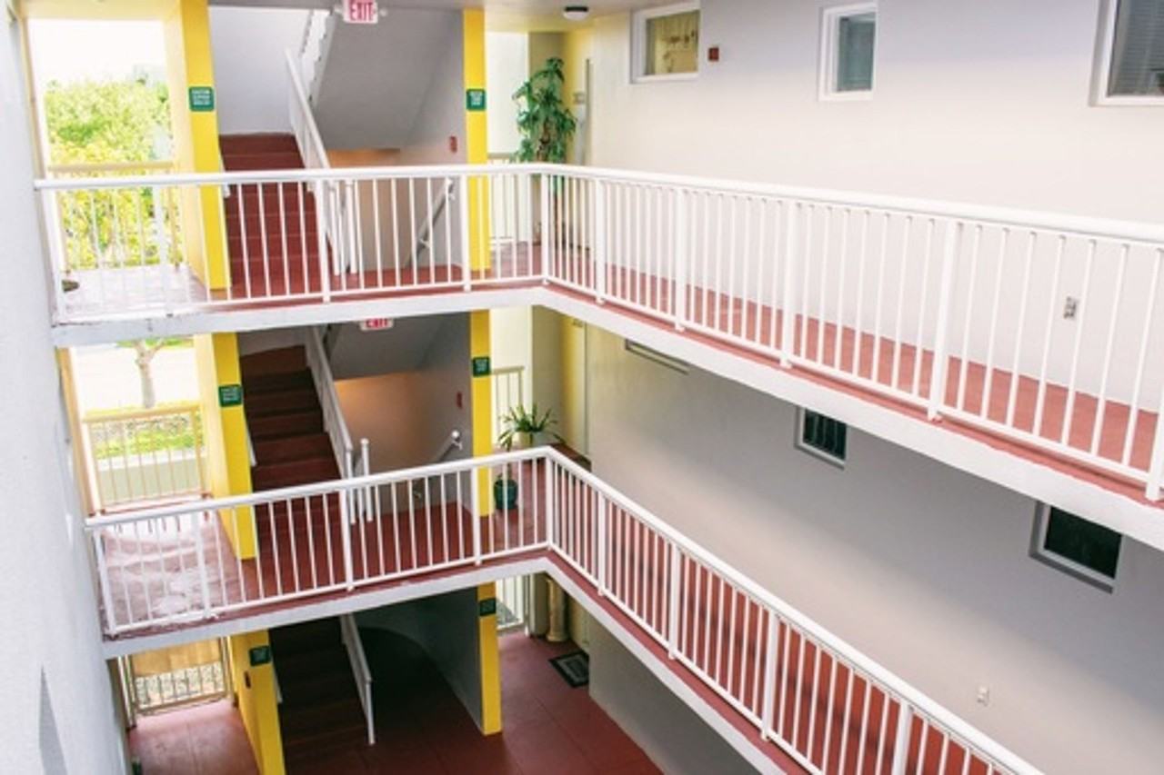 Giovanna Apartments - Photo 5 of 33