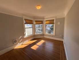 1083 Lombard Street (1053r) - Photo 1 of 1