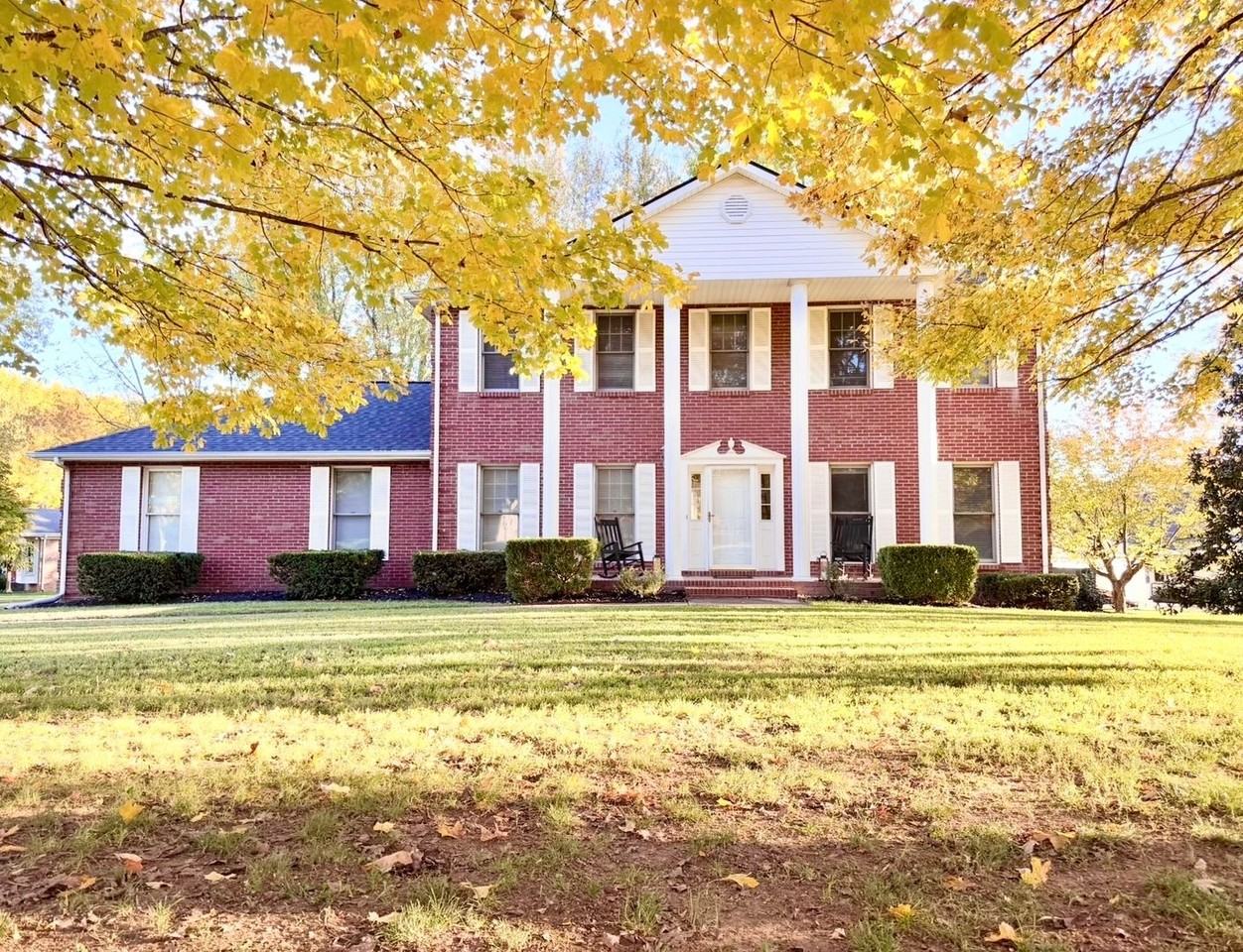 1402 E Rhett Butler Rd - Photo 2 of 49