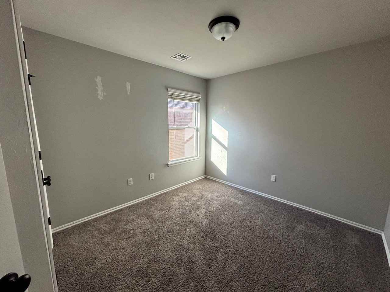 4632 Crystal Clear Ln - Photo 7 of 8