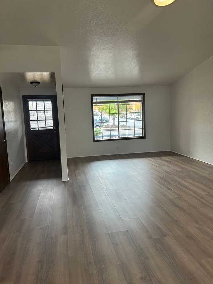 2941 Lazy Creek Dr - Photo 3 of 26