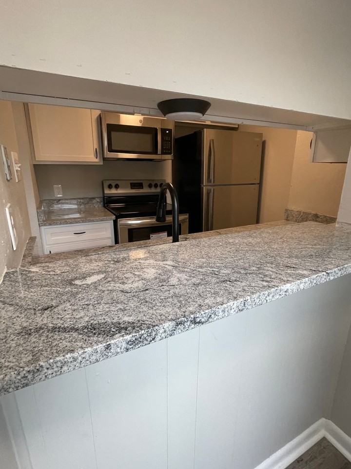 1714 Ridge Oak Pl - Photo 6 of 10