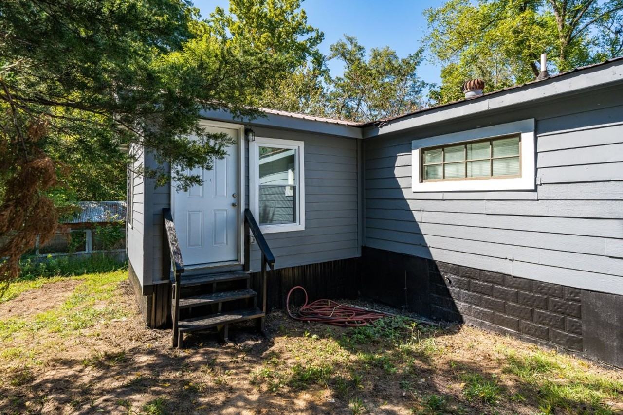 9791 Silley Dean Rd - Photo 4 of 19