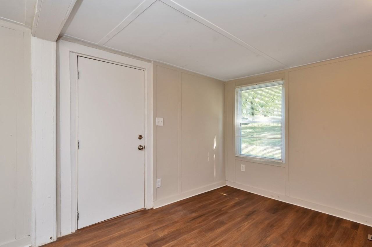 9791 Silley Dean Rd - Photo 5 of 19