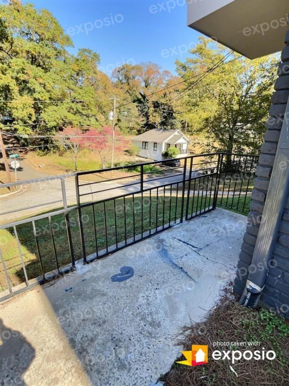 1884 Center Avenue - Photo 3 of 30