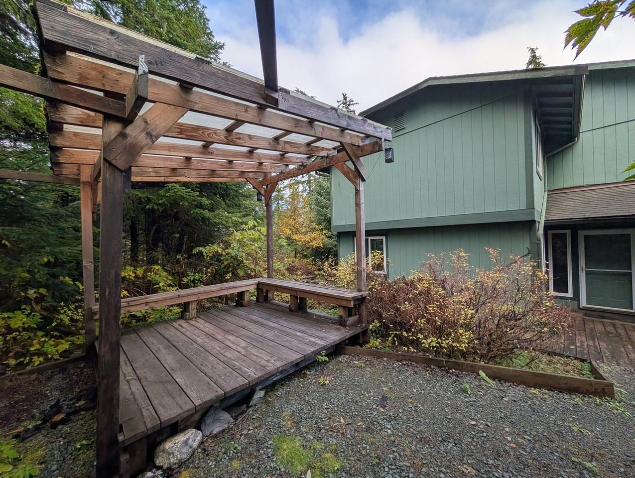 6754 Marguerite St - Photo 2 of 31