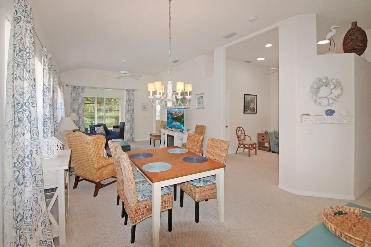 1230 1230 Berkshire Circle - 1230 Berkshire Circle - Photo 2 of 16