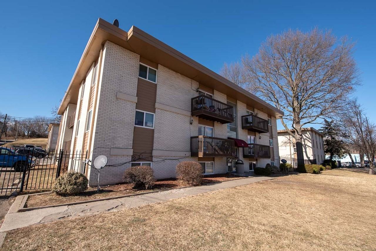 Eagle's Nest Apartments - Photo 2 of 50