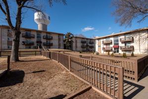 featured image of 1400 N 38th St