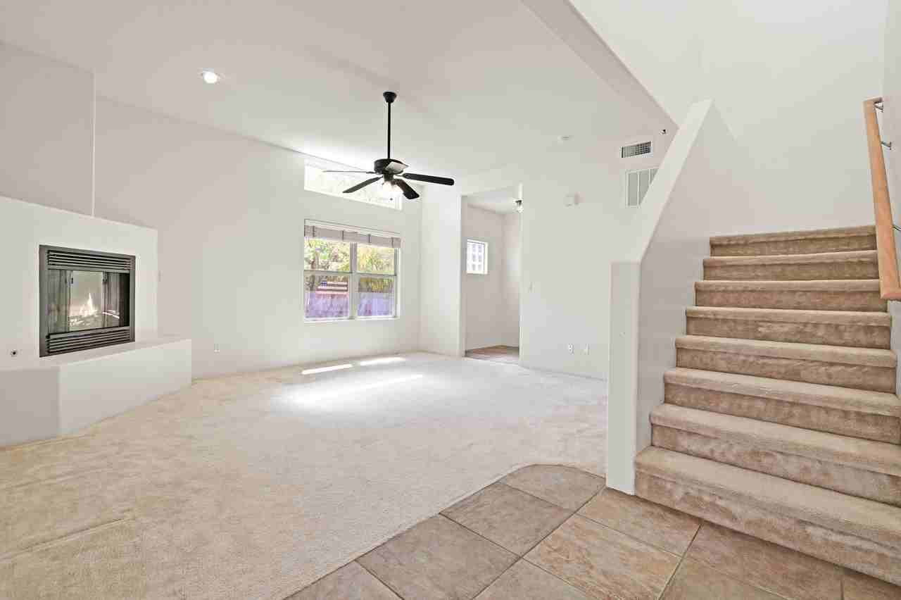 7023 Vuelta Vistoso - Photo 4 of 23