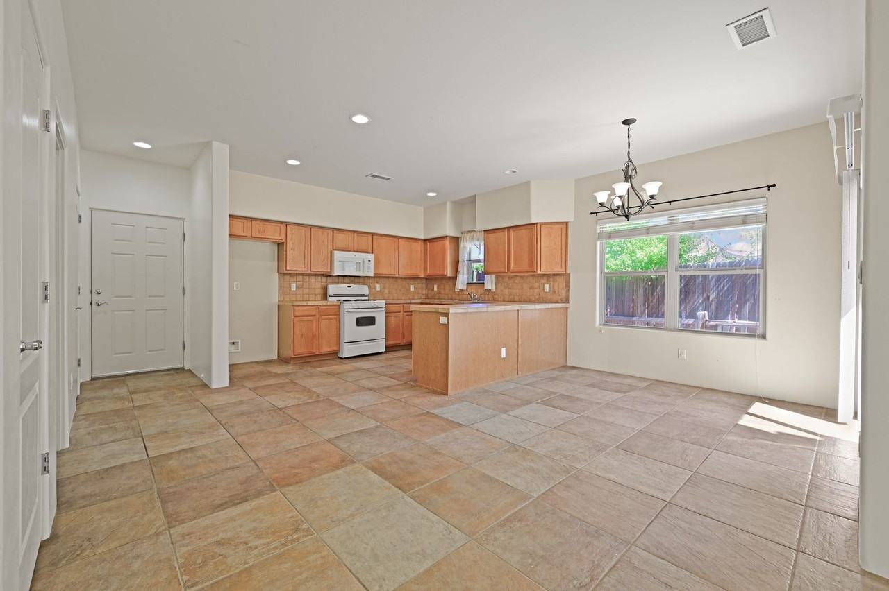 7023 Vuelta Vistoso - Photo 6 of 23