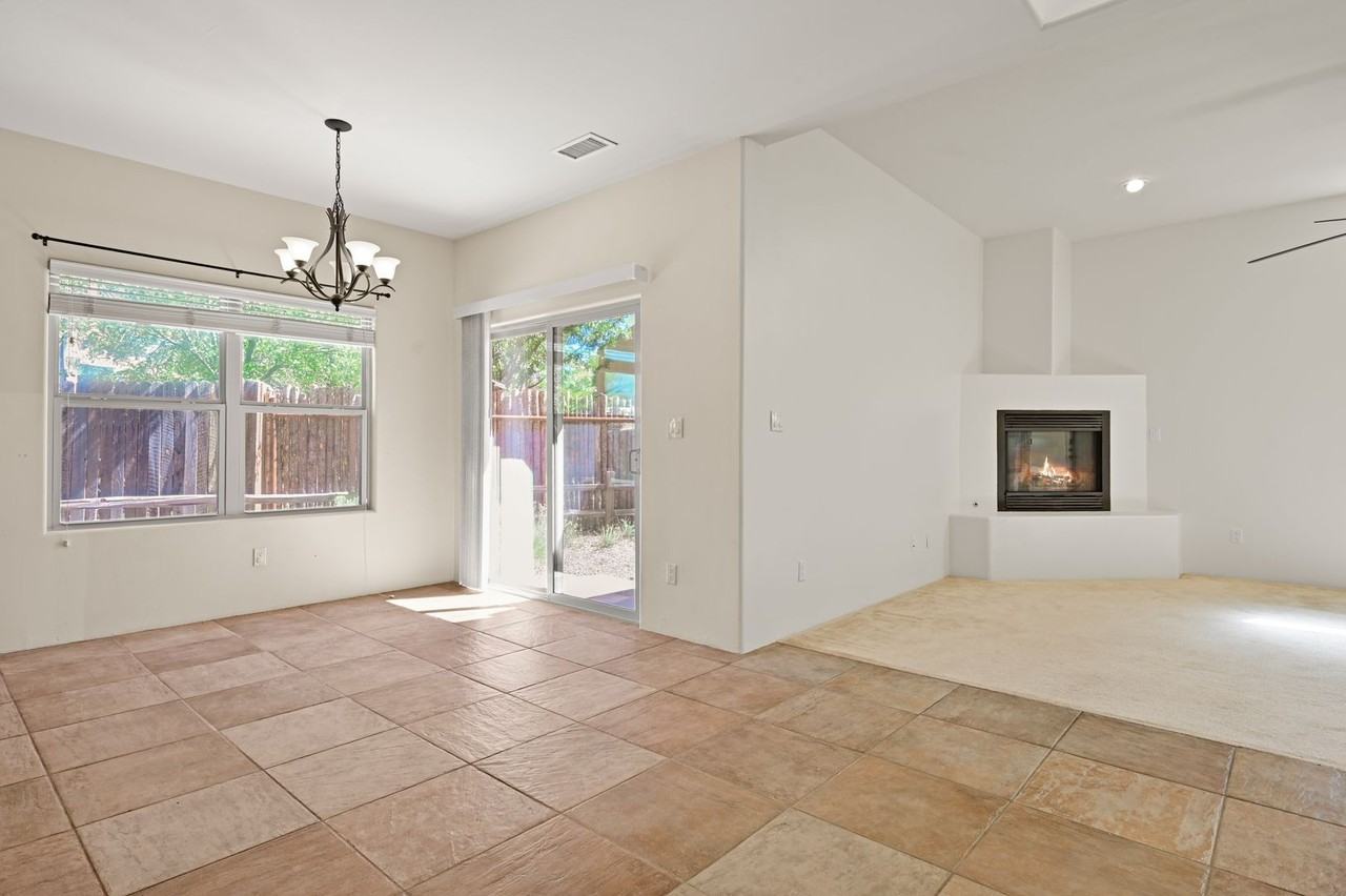 7023 Vuelta Vistoso - Photo 7 of 23