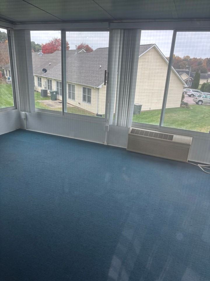 209 Hidden Creek Circle - Photo 6 of 14