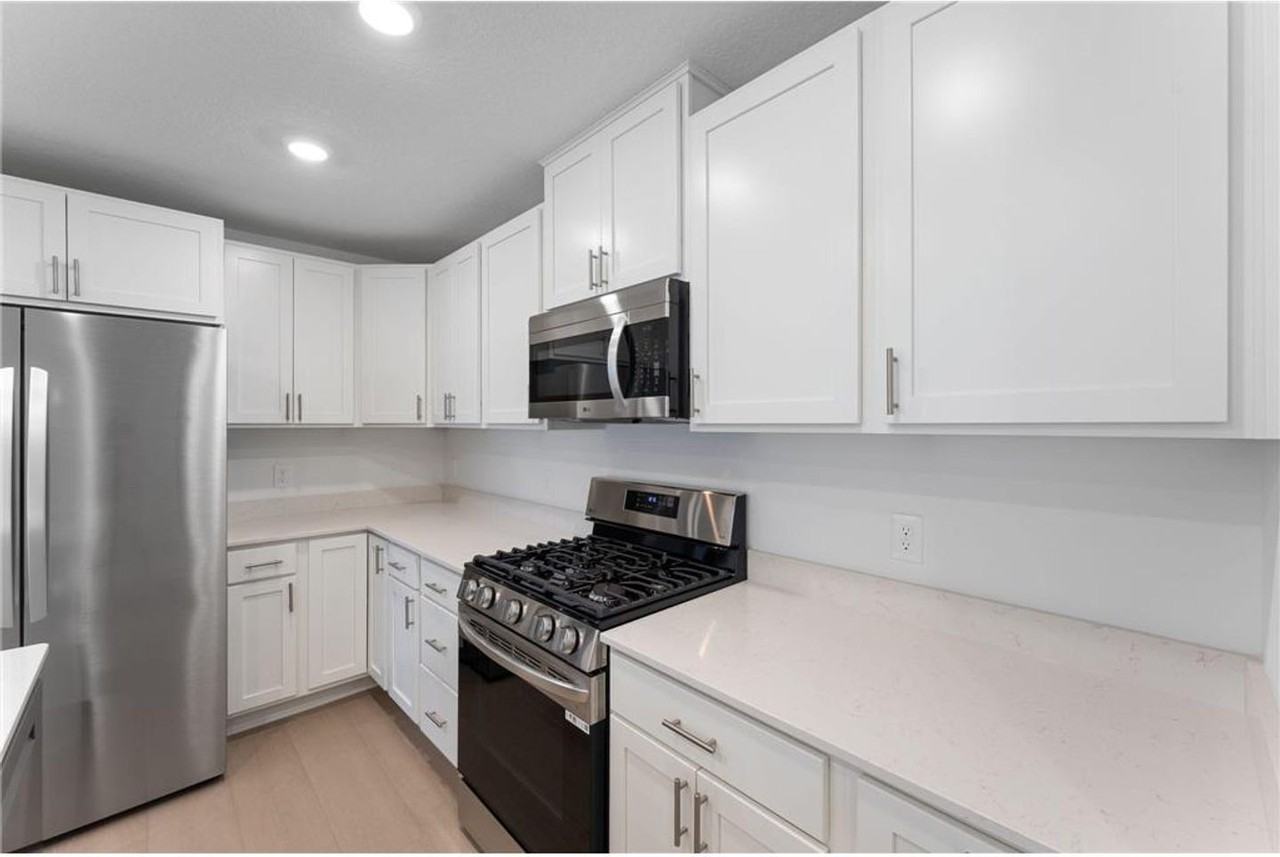 5157 Long Pointe Pass - Photo 5 of 21