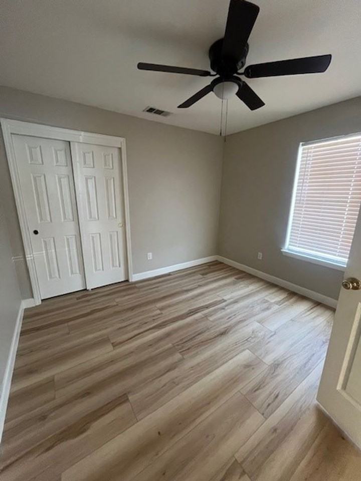 4203 Silver Maple Ct - Photo 4 of 10