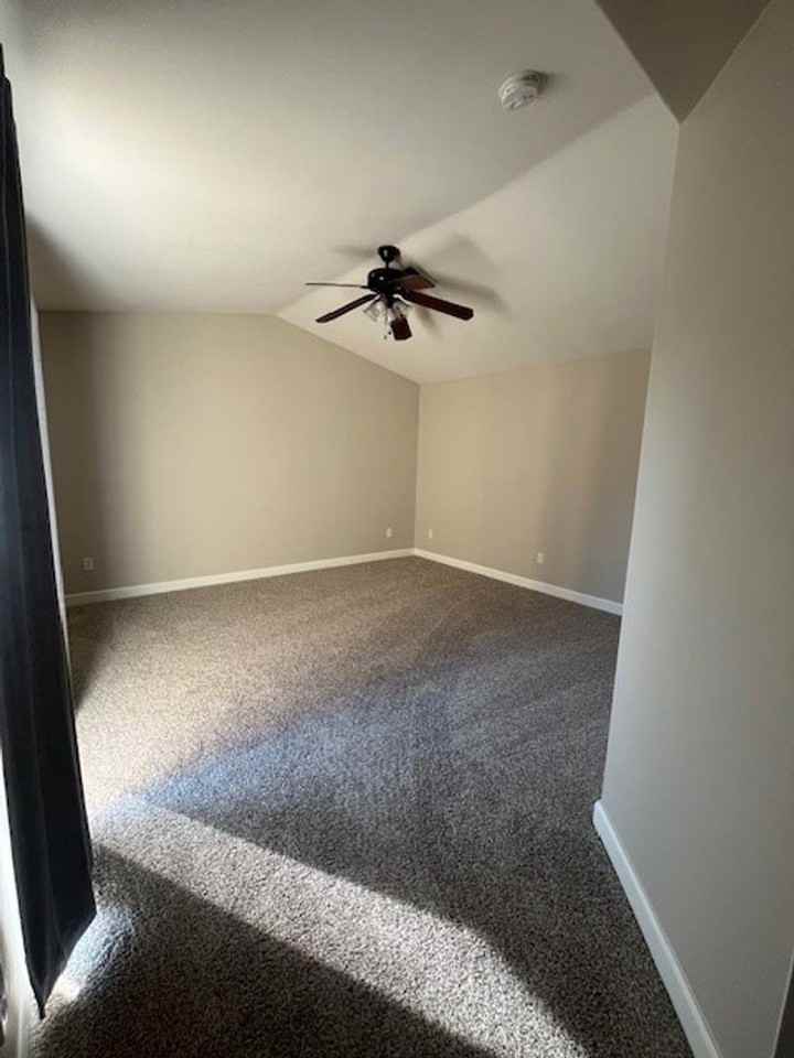 4203 Silver Maple Ct - Photo 5 of 10