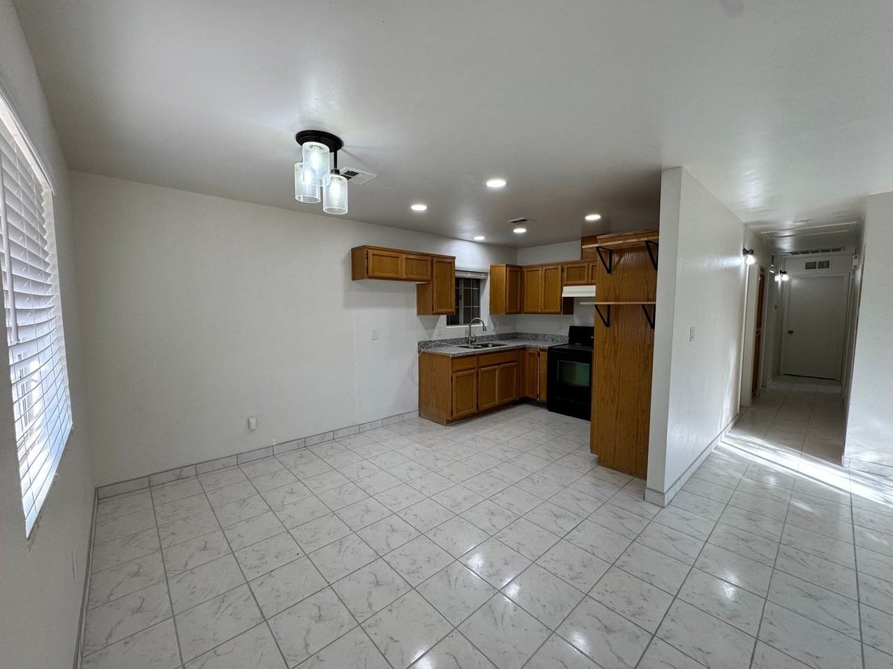 726 West Calle Nueva Vida - Photo 4 of 17