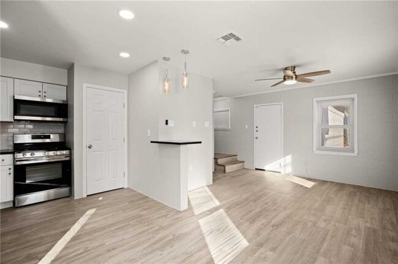 2612 Rogers Avenue - Photo 7 of 18