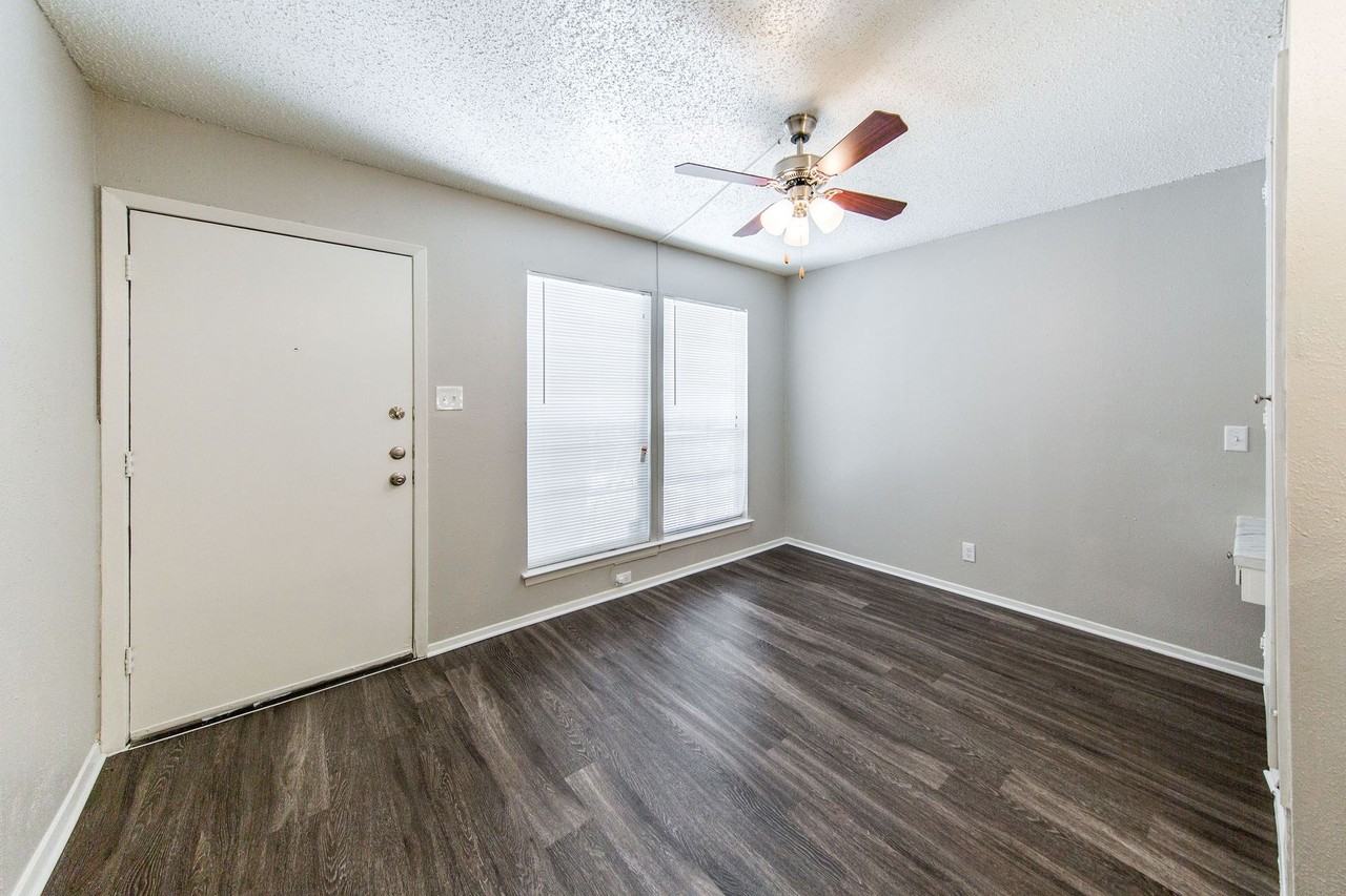 Pecan Square - Photo 6 of 10