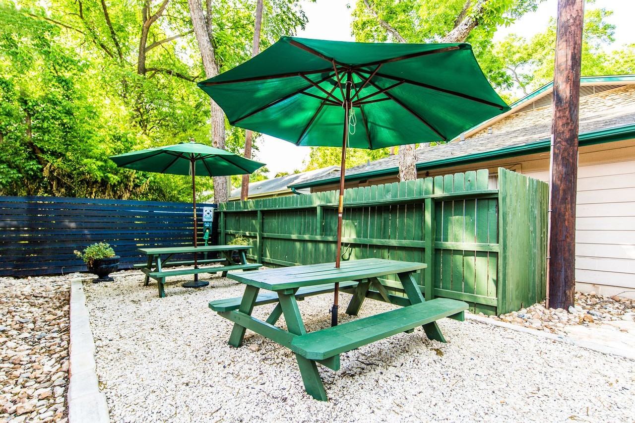 Duval Court - Photo 4 of 23