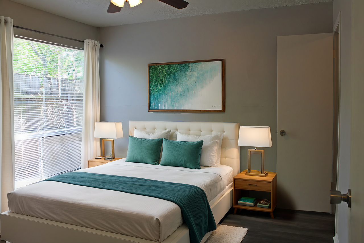 Duval Court - Photo 5 of 23