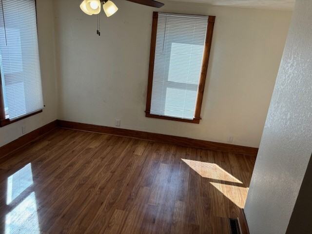 58 W Scott St - Photo 3 of 10