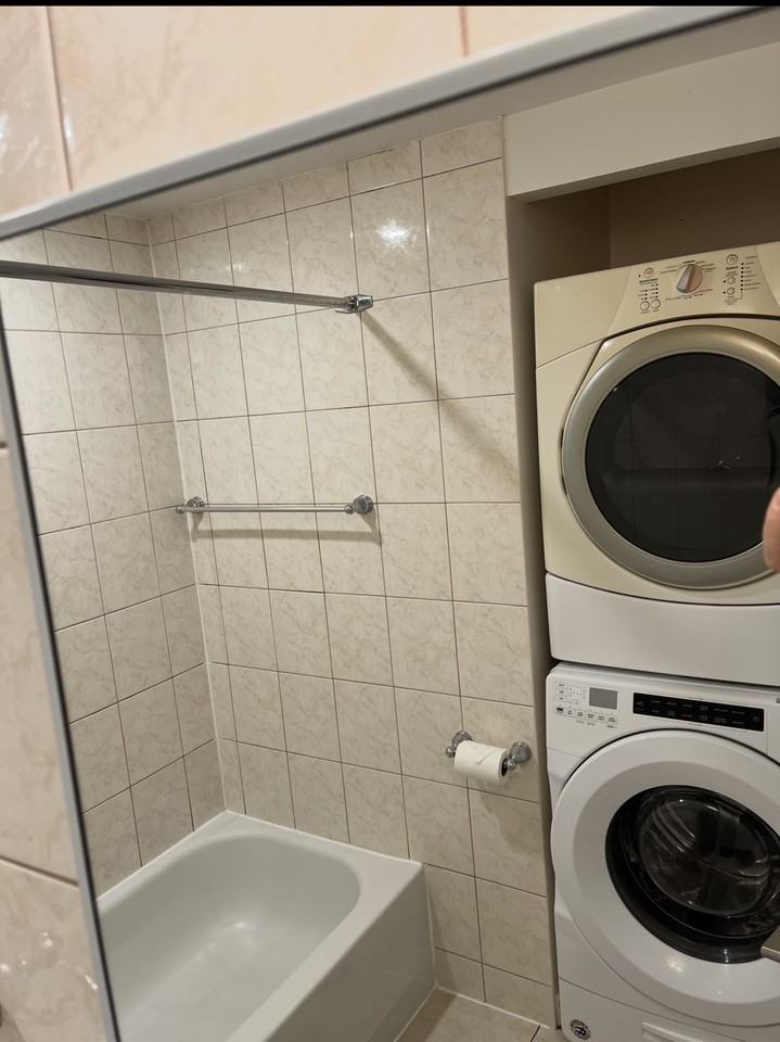 702 Rue Albert-Couture #A - Photo 4 of 10