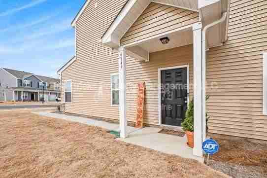 6549 Revolutionary Trail - Photo 2 of 23