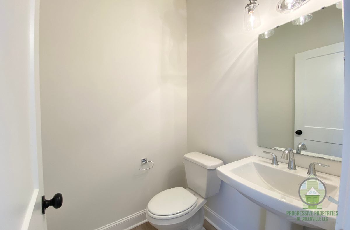 10 Stevens St #B - Photo 2 of 13