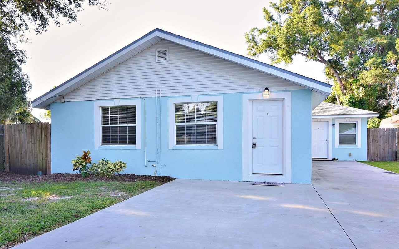 509 Beverly Avenue Northwest #1 - Photo 2 of 12