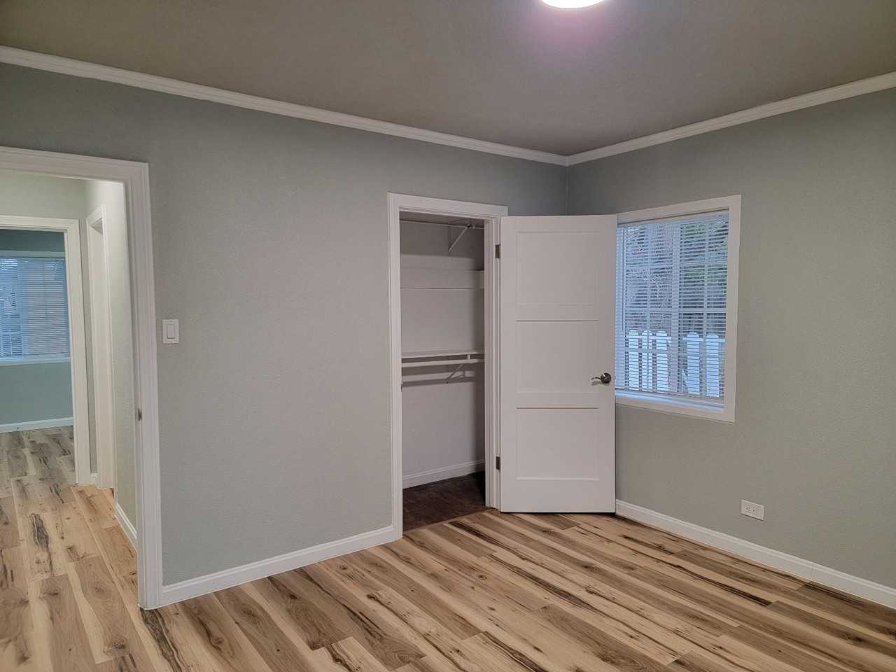 8160 Olof St #1 - Photo 5 of 9