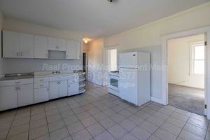 featured image of 3756 Martin St