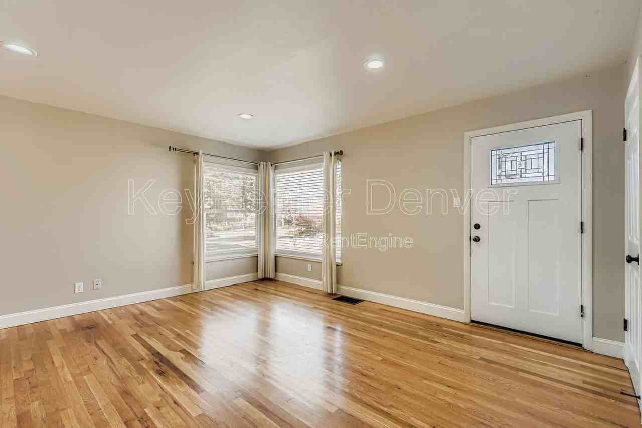 4350 E Utah Pl - Photo 3 of 22