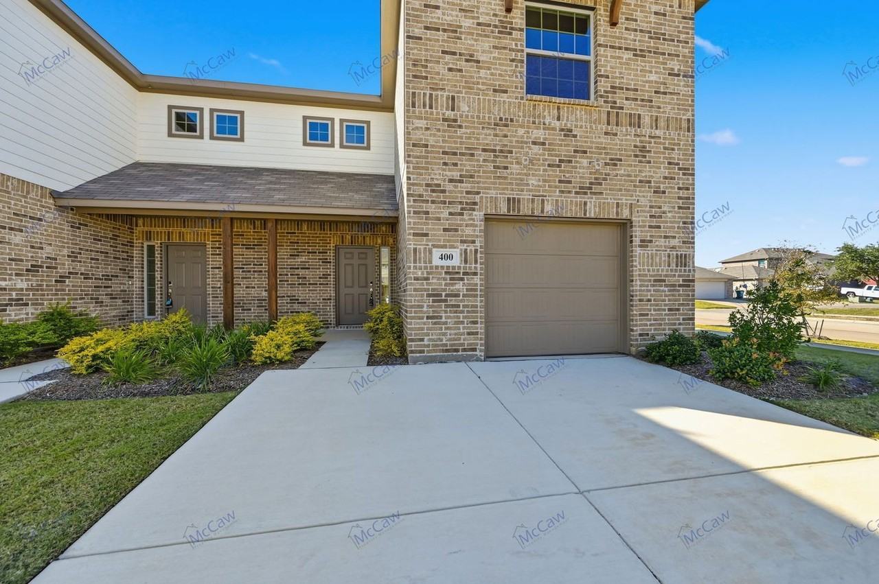 400 Wrangler Ln - Photo 2 of 23