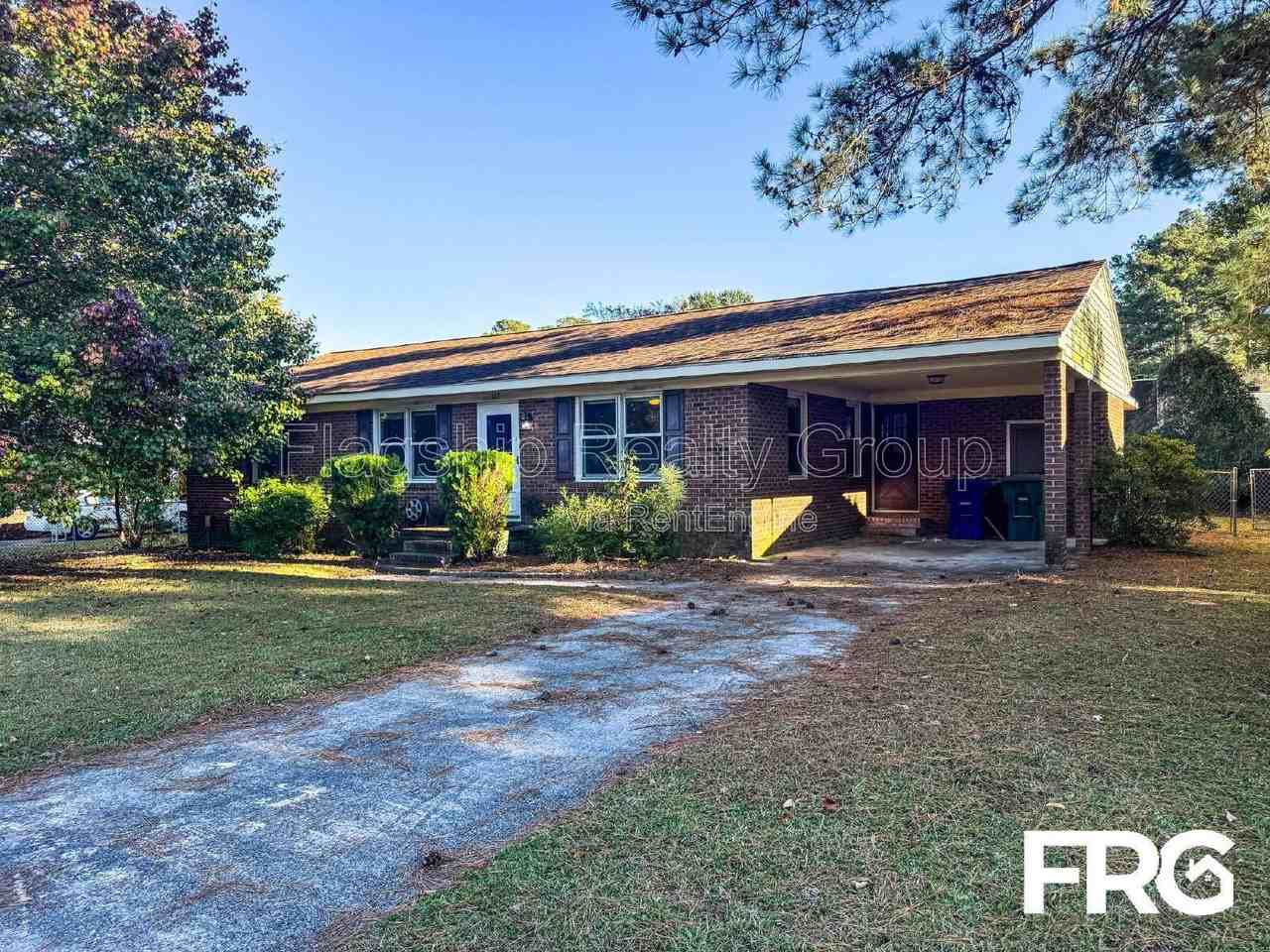 113 Belmont Drive - Photo 2 of 40