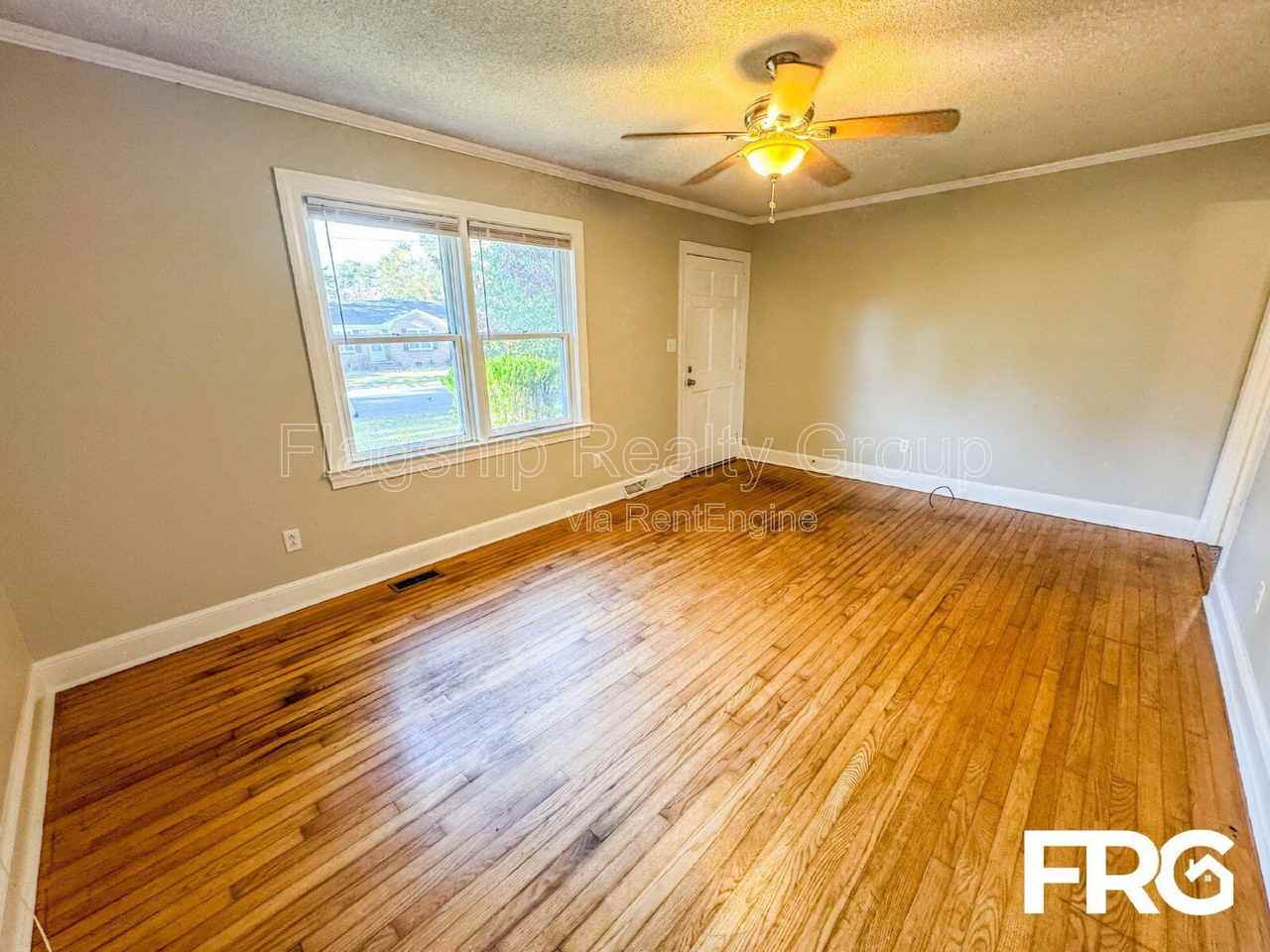 113 Belmont Drive - Photo 5 of 40